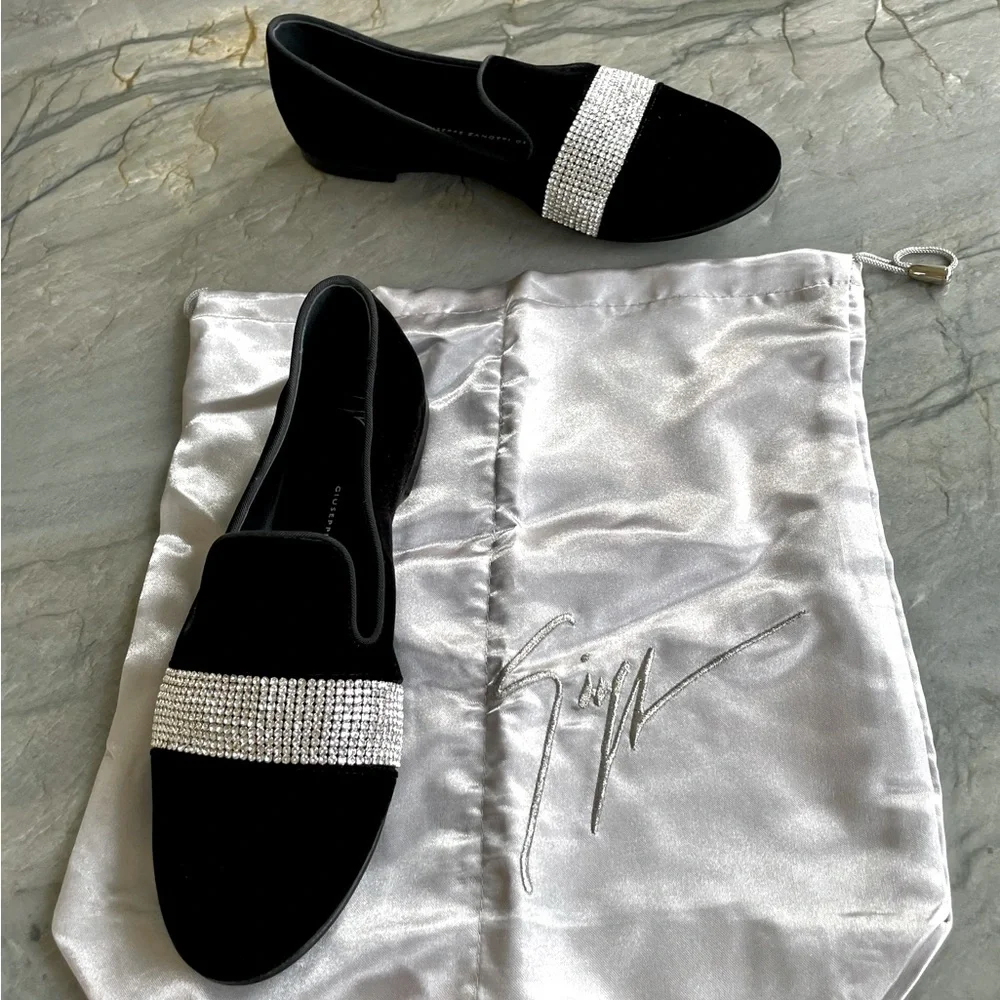 Giuseppe Zanotti - Black Velvet with Swarovski Crystals Loafer Flats - Picture 2 of 5